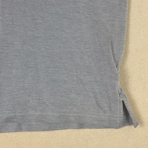Travis Mathew Mens L Short Sleeve Polo Golf Shirt Chest Pocket Gray Embroidered - Picture 3 of 12